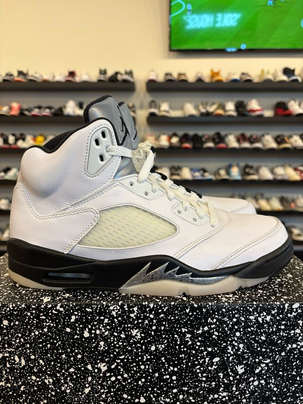 Jordan 5 Reverse Metallic Size 10 Pre-Owned