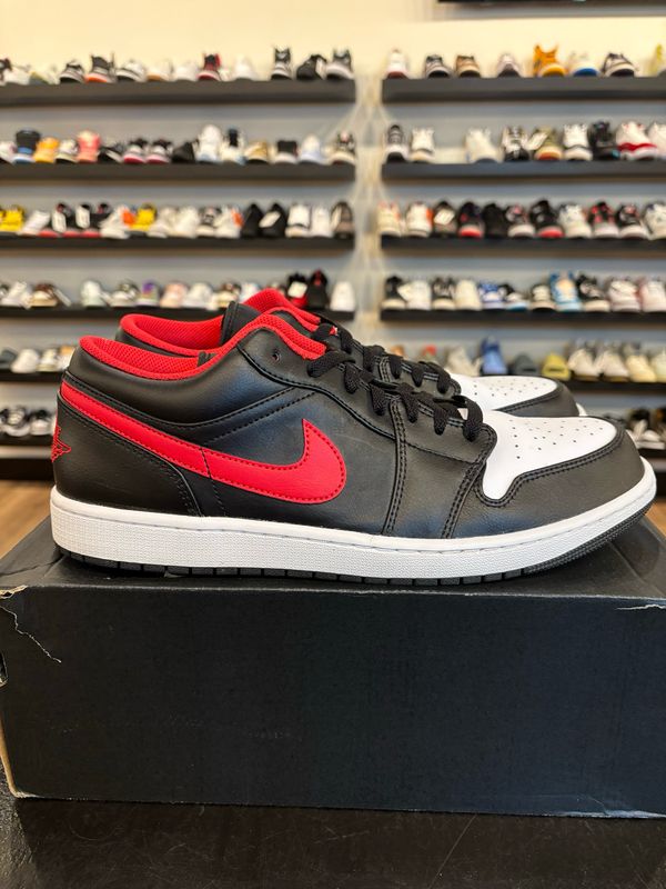 Jordan 1 Low White Toe Size 13 Pre-Owned