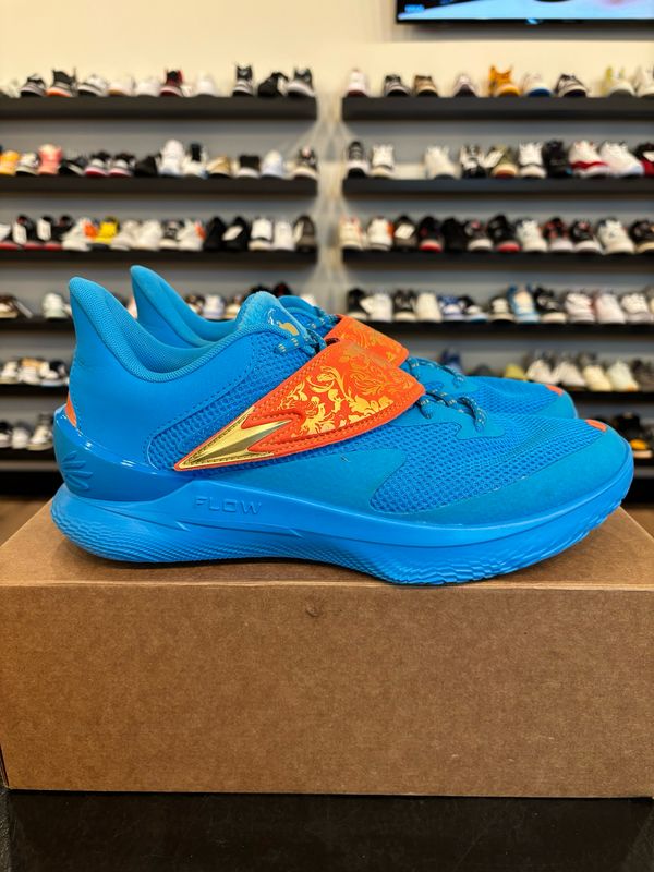 Under Armour Curry Fox 1 Happy Fox Day Size 12 Pre-Owned (No Box)