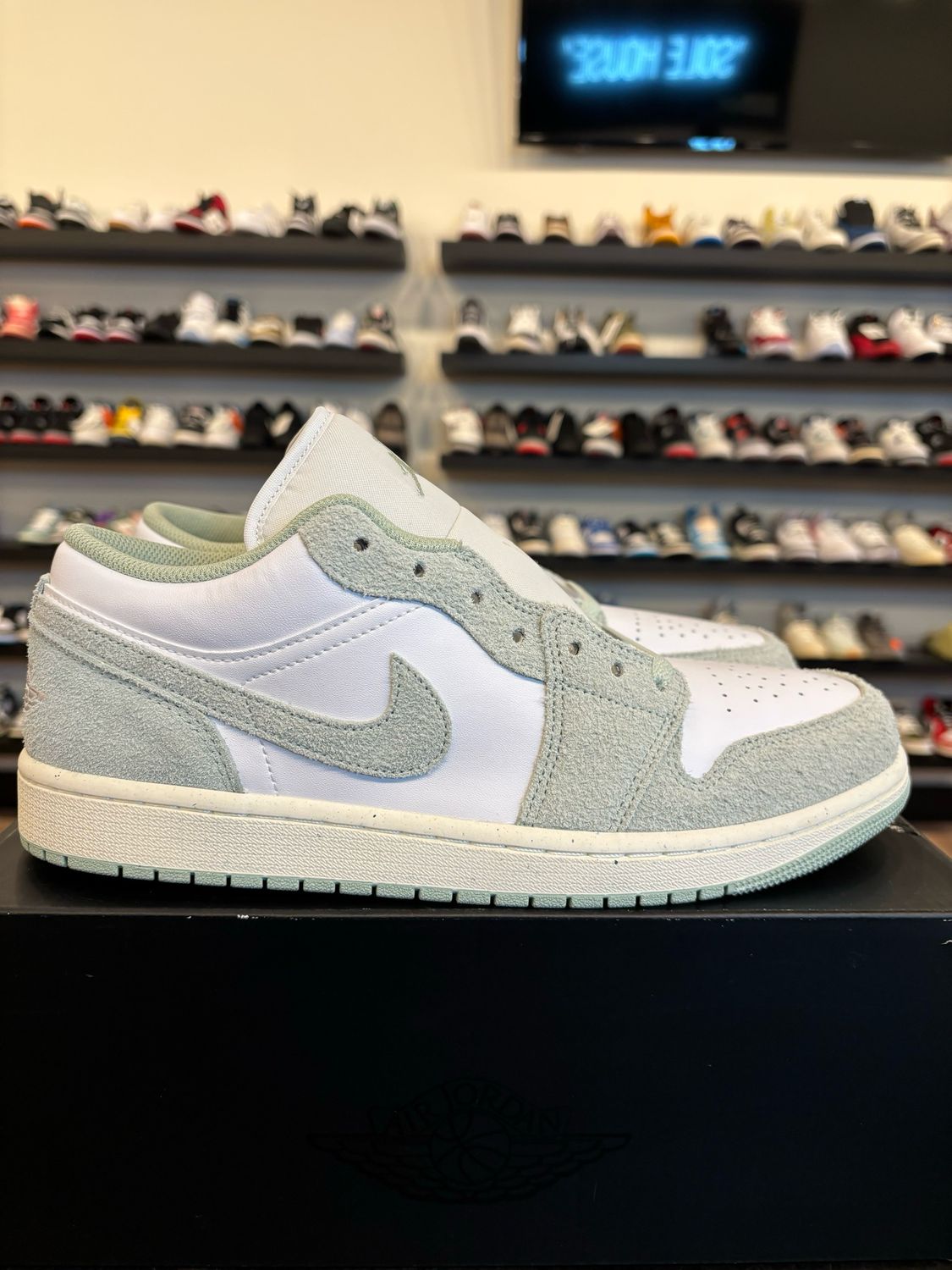 Jordan 1 Low Seafoam Size 10.5 Brand New