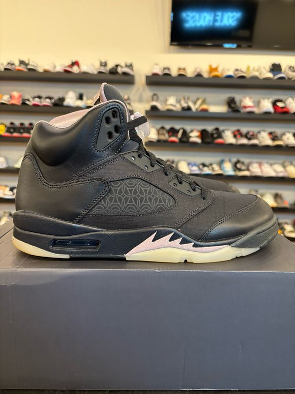 Jordan 5 PSG Black Size 11 Pre-Owned