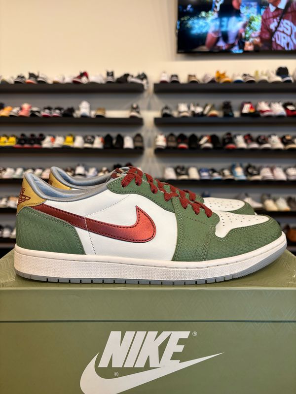 Jordan 1 Low Year Of The Dragon Size 11 Pre-Owned