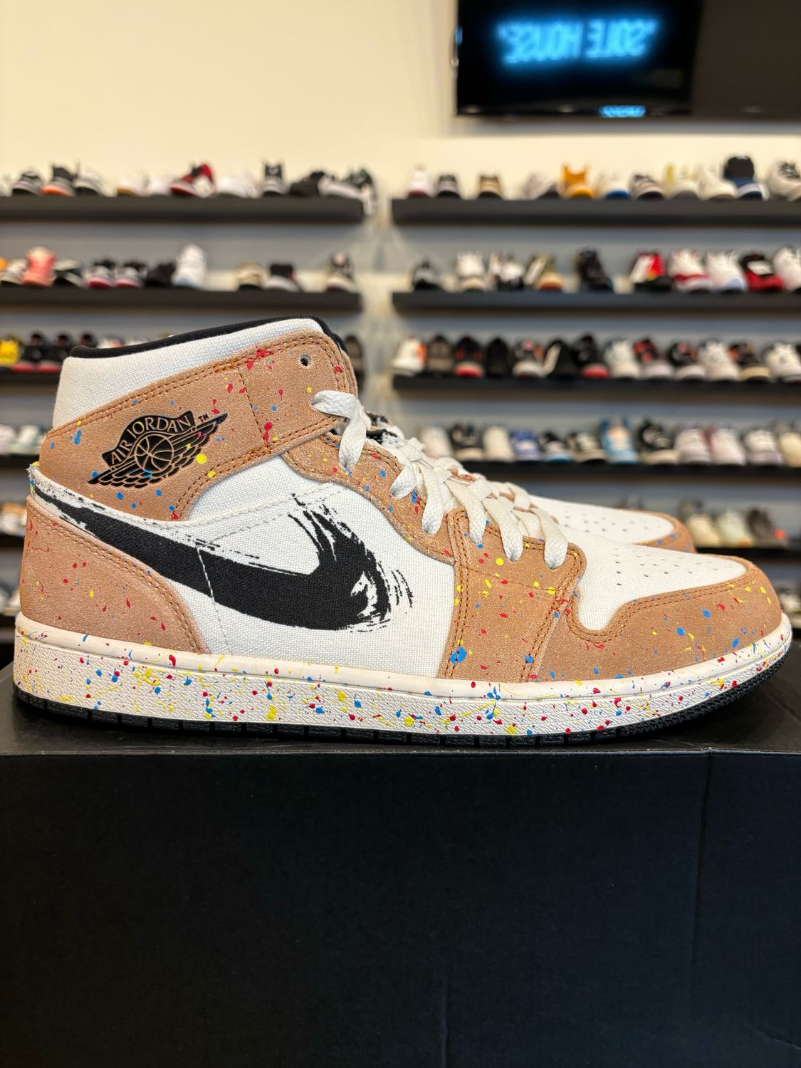 Jordan 1 Mid Brushstroke Size 11 Pre-Owned