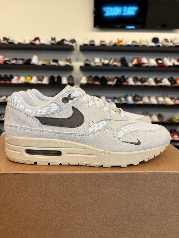 Nike Air Max 1 Sail Ironstone Size 7 (8.5W) Pre-Owned (No Box)