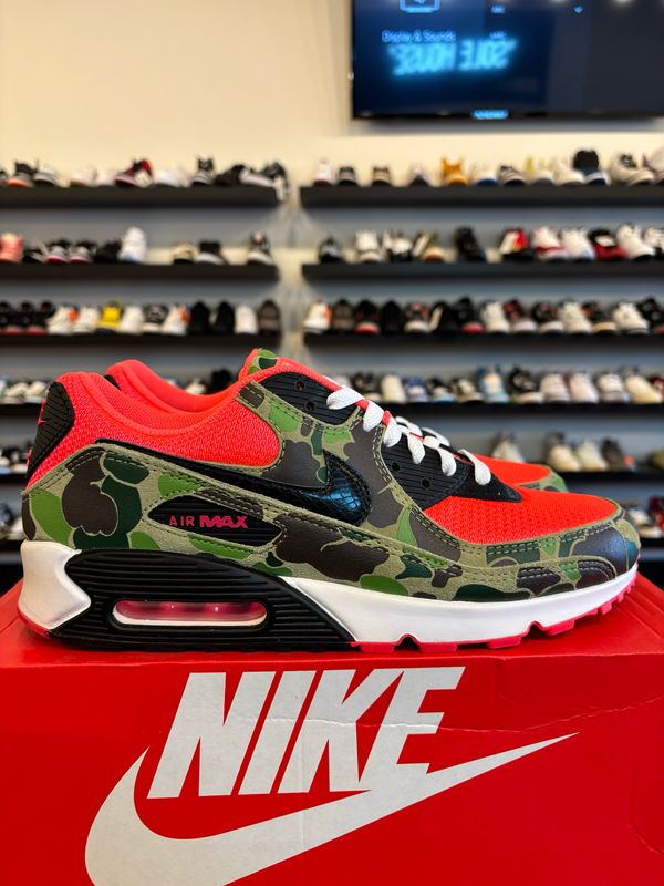 Nike Air Max 90 Reverse Duck Camo Size 11 Pre-Owned