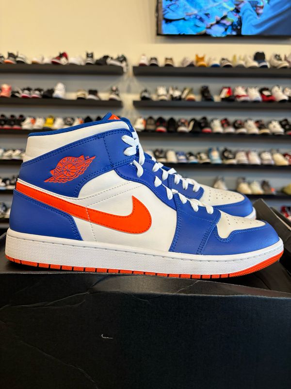Jordan 1 Mid Knicks Size 12 Pre-Owned