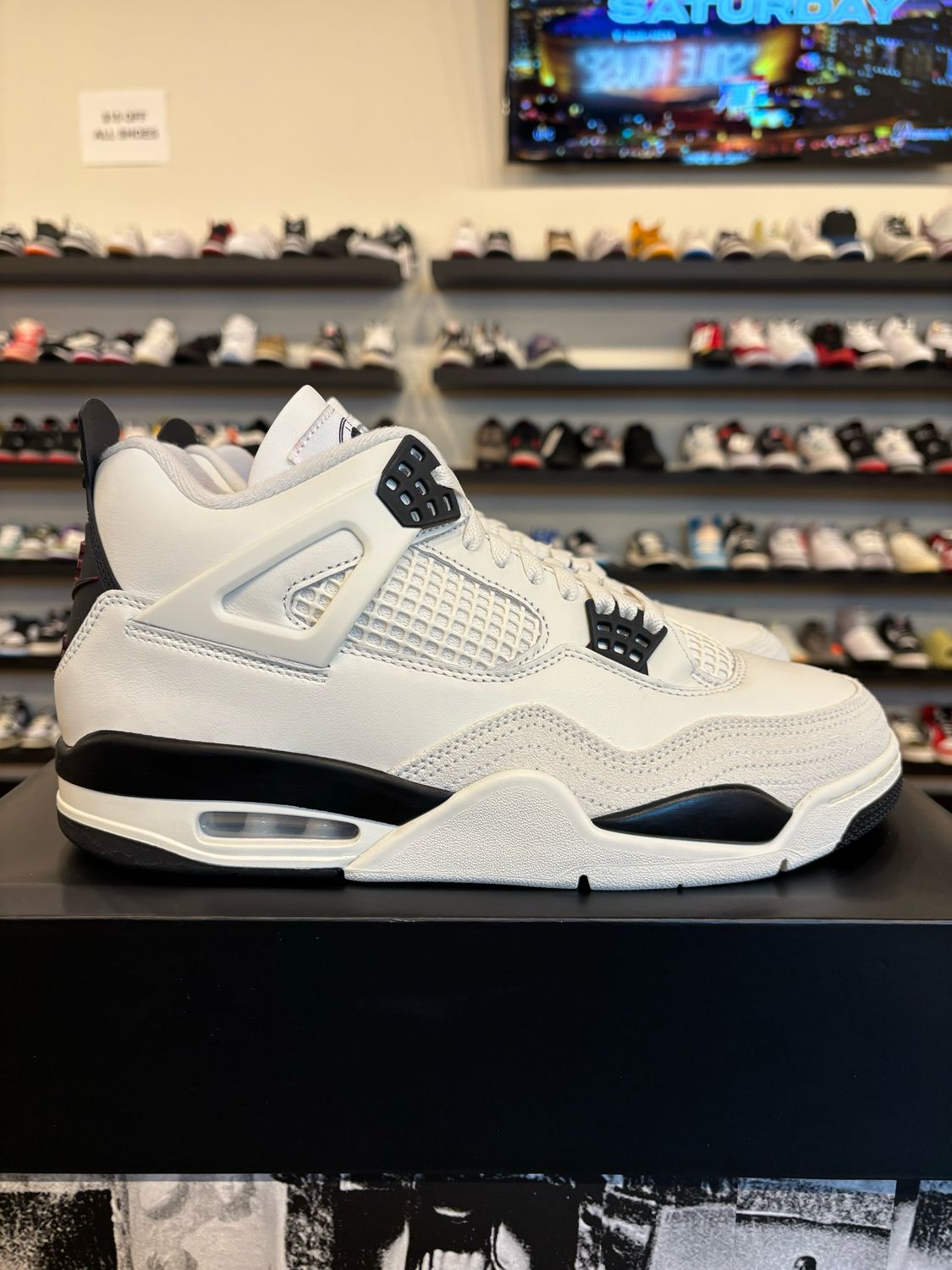 Jordan 4 Flight Club Size 10 Brand New