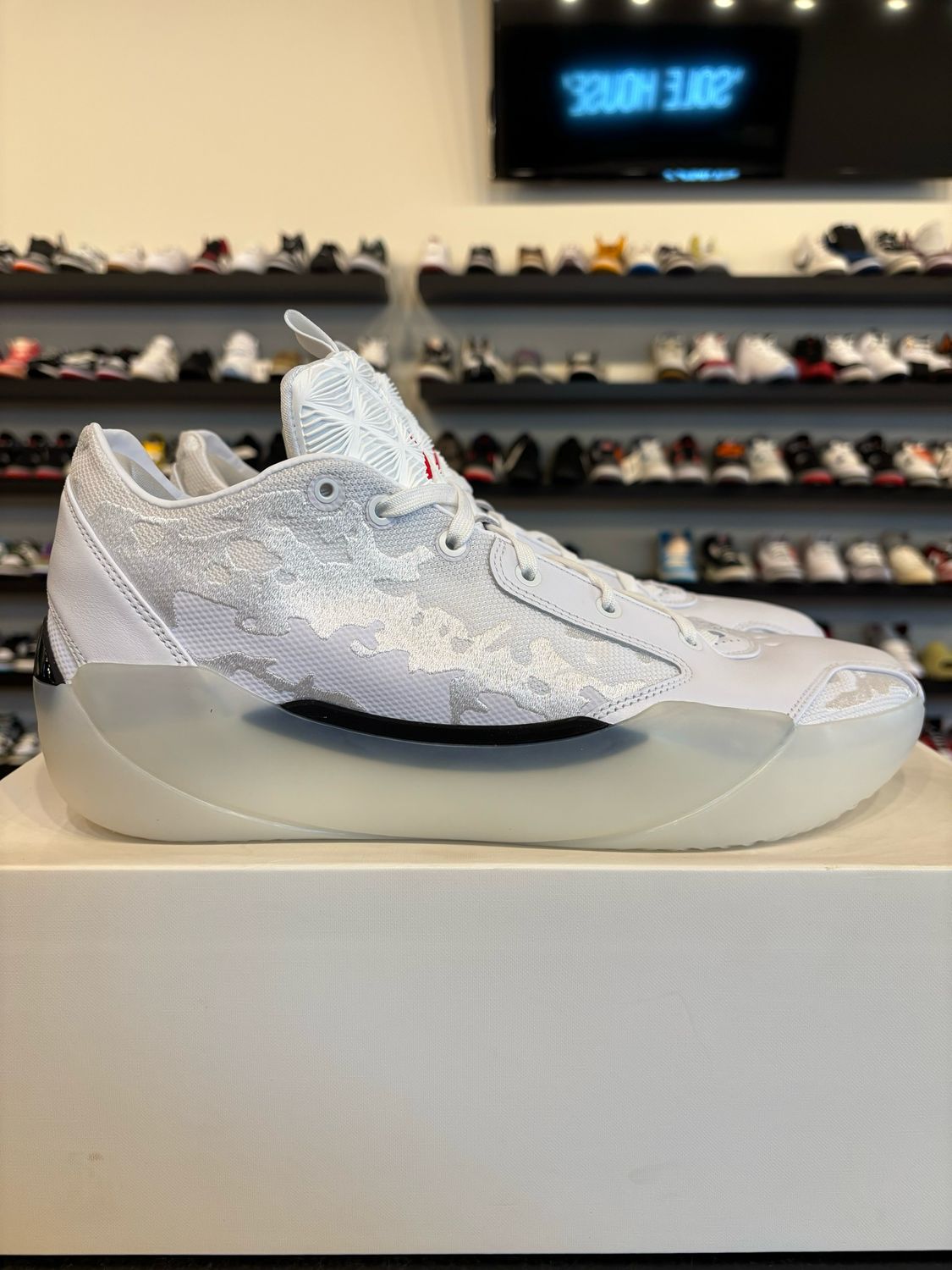 Jordan 39 Sol Size 13 Brand New