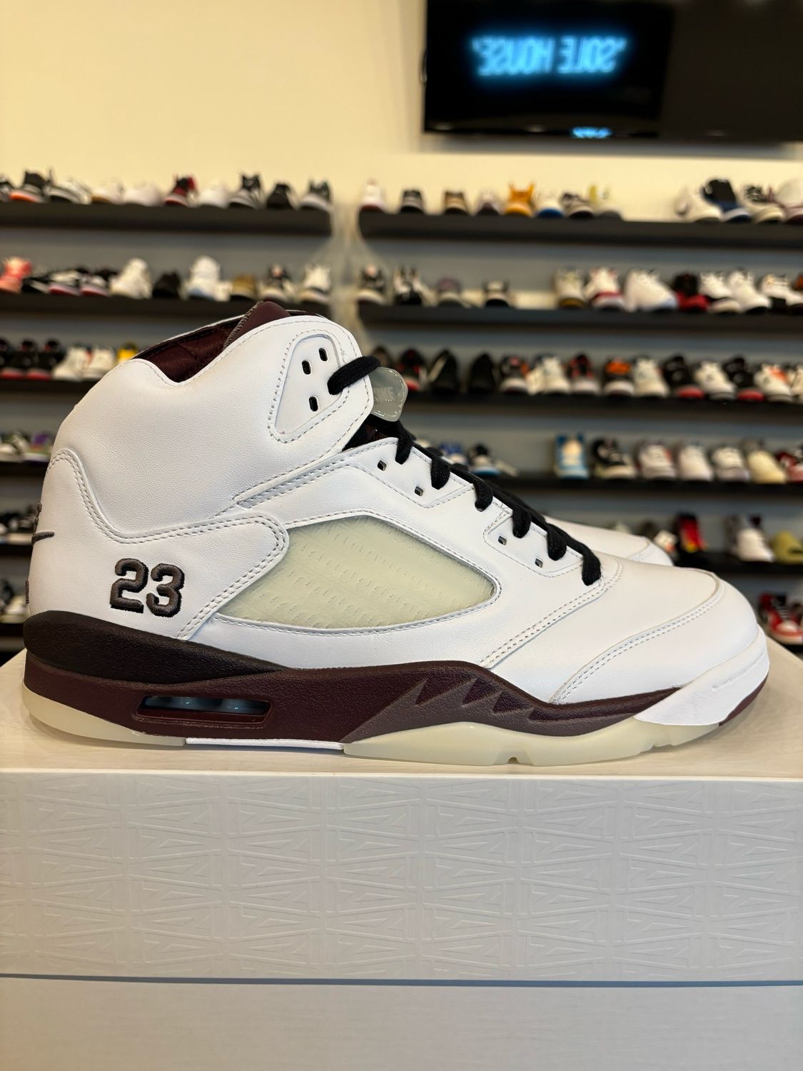 Jordan 5 A Ma Maniere Black Collective Size 13 Brand New