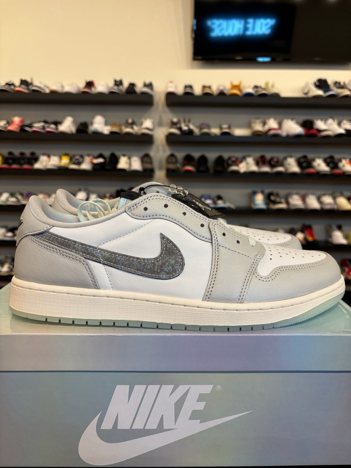 Jordan 1 Low Year Of Snake Size 13 Brand New