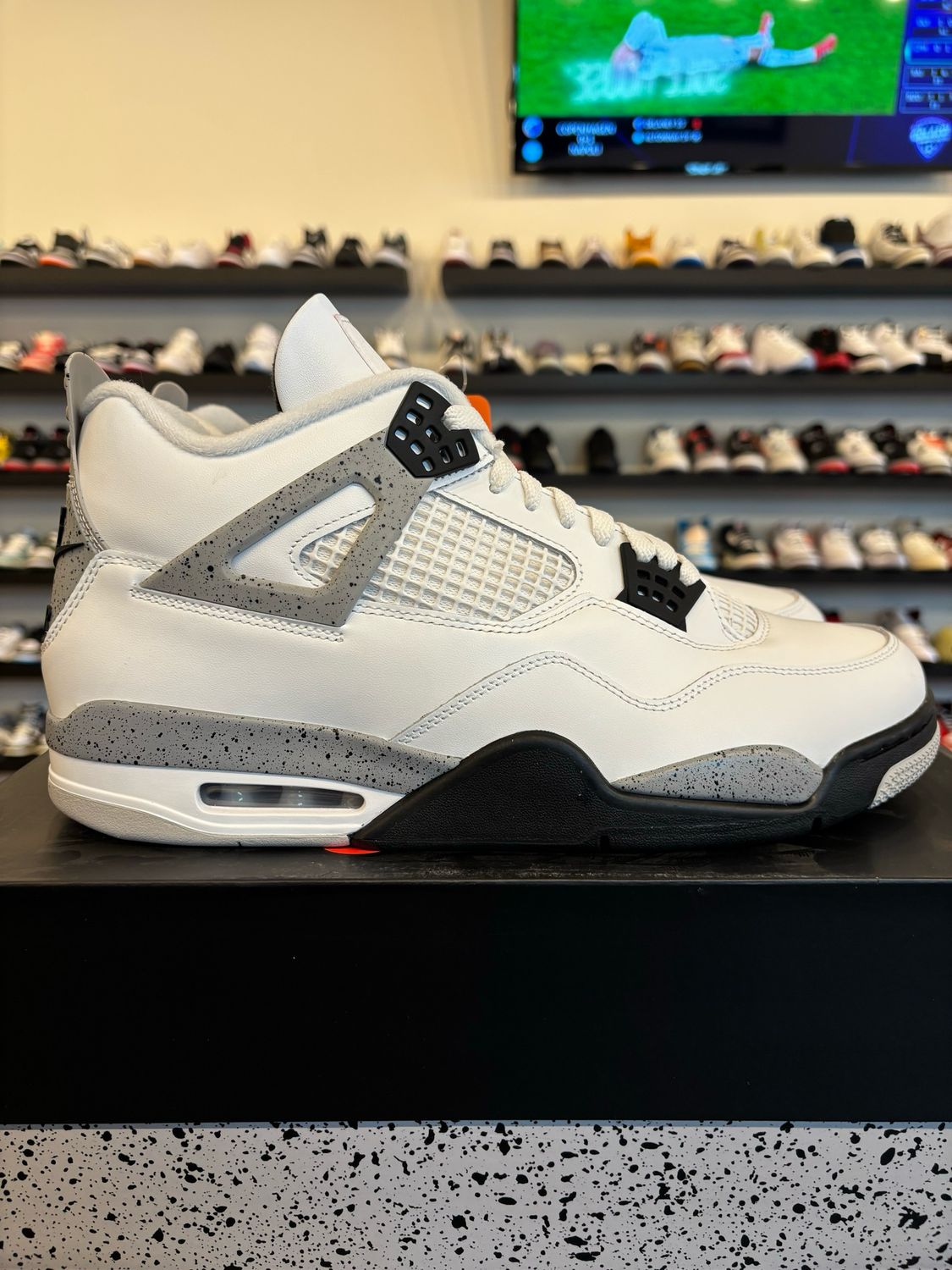 Jordan 4 White Cement 2025 Size 13 Brand New