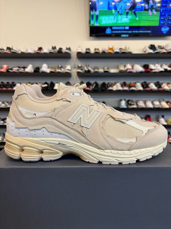 New Balance 2002R Protection Pack Sandstone Size 13 Brand New