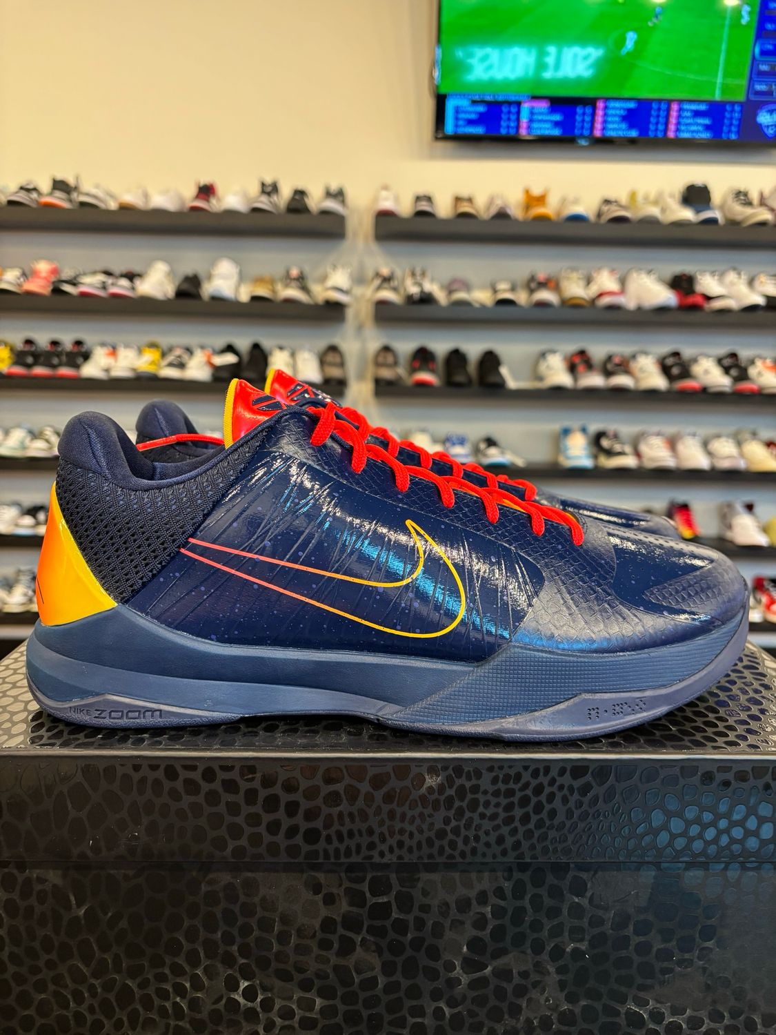 Nike Kobe 6 Protro Caitlin Clark Size 8.5 Brand New