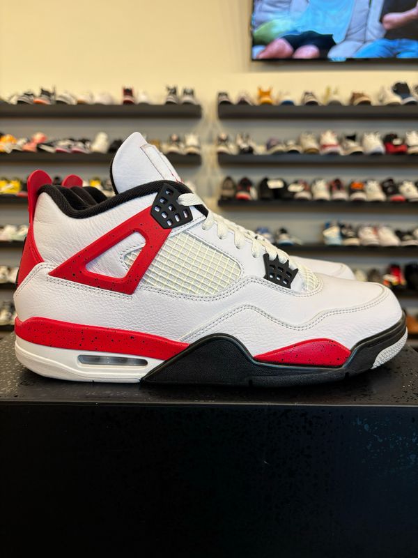 Jordan 4 Red Cement Size 11 Pre-Owned