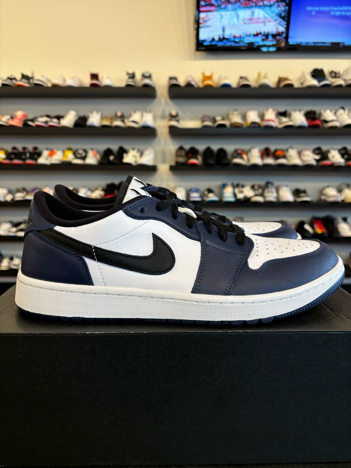 Jordan 1 Low Golf Midnight Navy Size 11 Pre-Owned