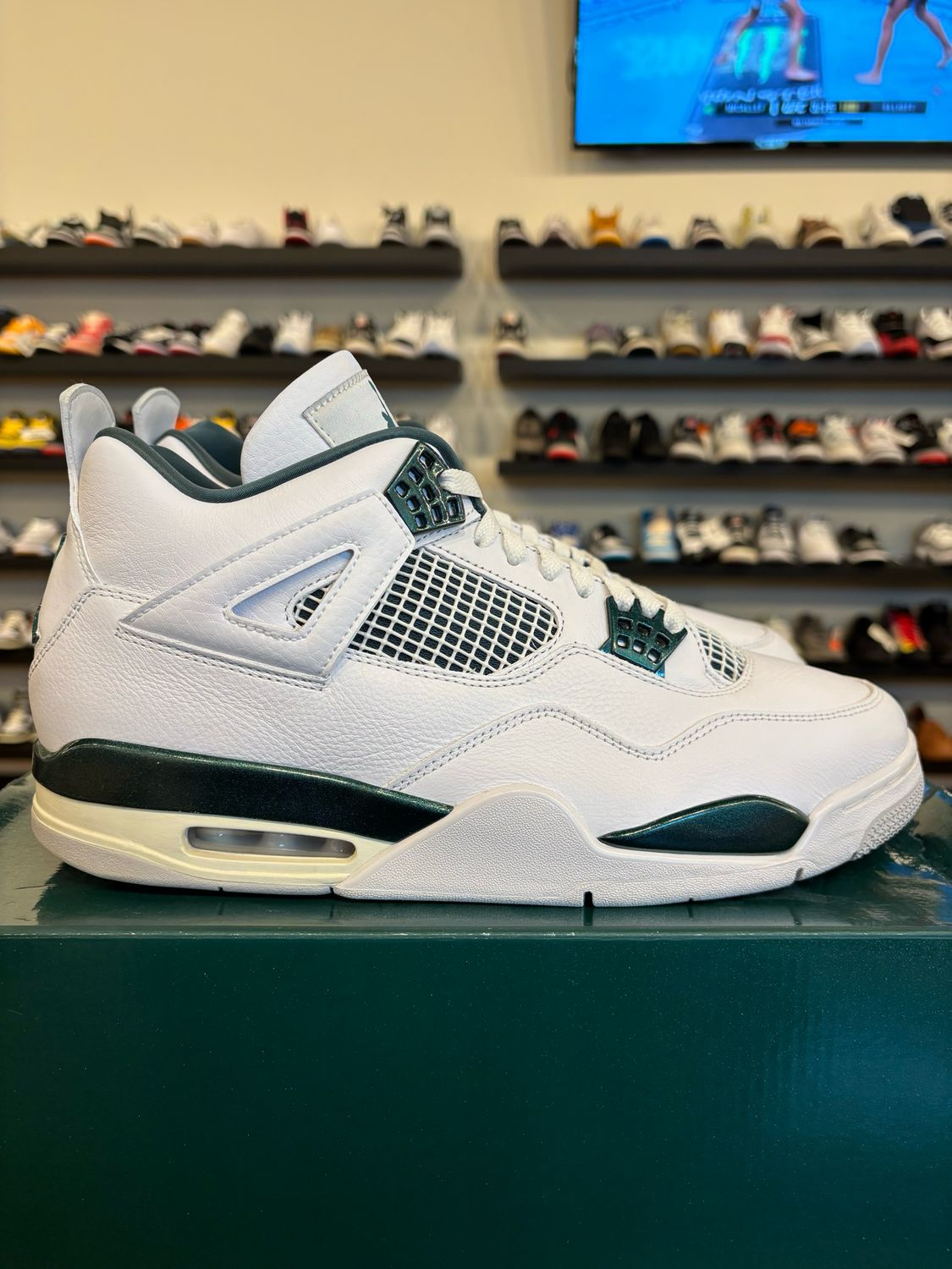 Jordan 4 Oxidized Green Size 12 Pre-Owned