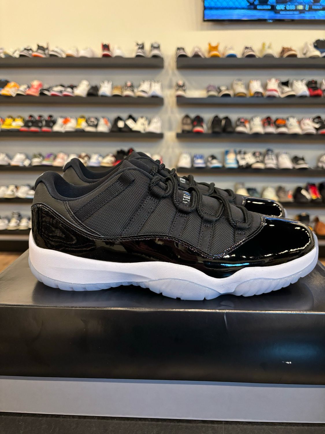 Jordan 11 Low Space Jam Size 10.5 Brand New