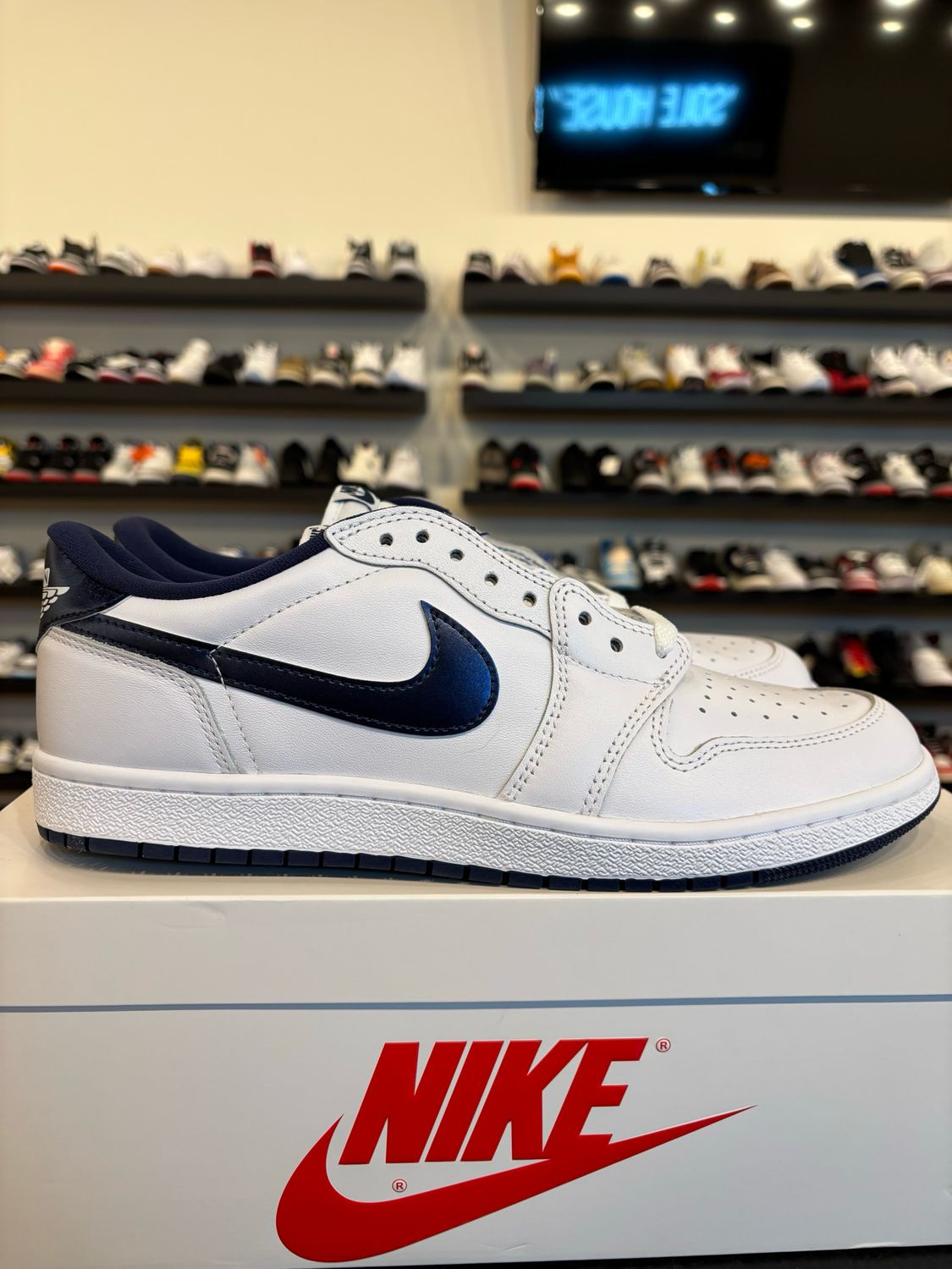 Jordan 1 Low '85 Metallic Navy Size 11.5 Brand New