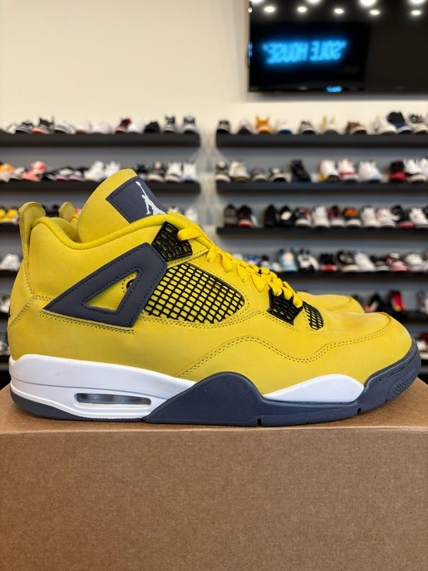Jordan 4 Lightning Size 12.5 Pre-Owned (No Box)