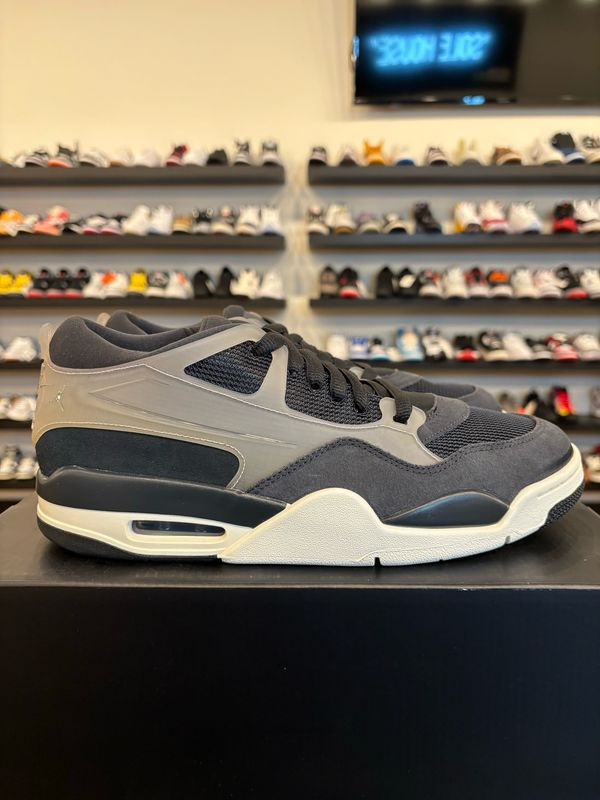 Jordan 4 RM PSG Size 9.5 Pre-Owned