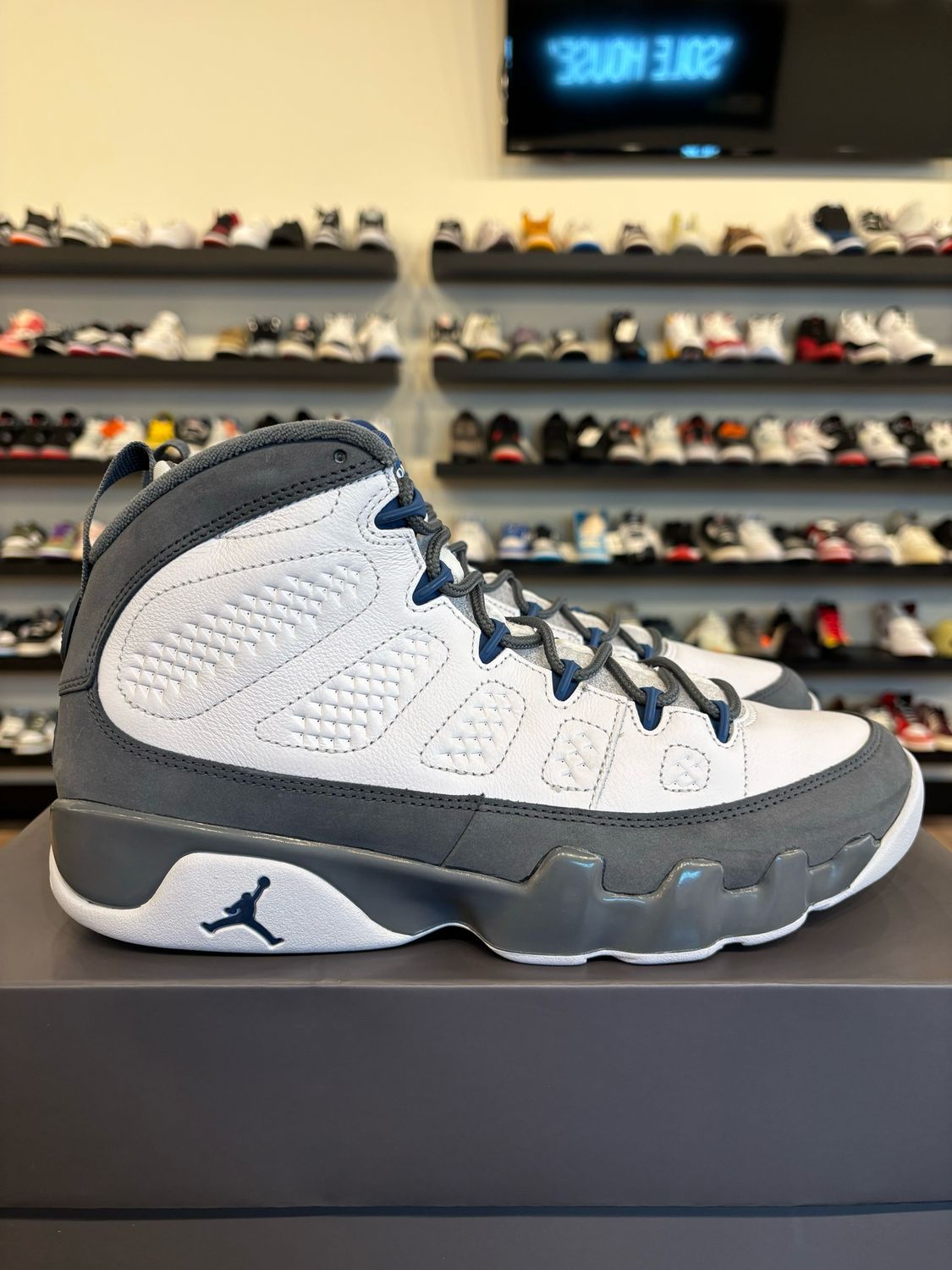 Jordan 9 Flint Grey 2026 Size 10.5 Brand New
