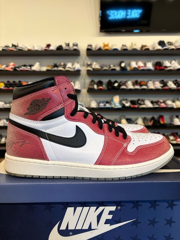 Jordan 1 Trophy Room Size 13 Pre-Owned
