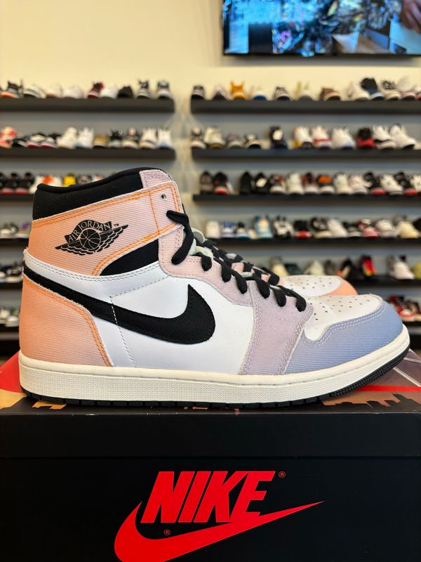 Jordan 1 Skyline Size 11.5 Pre-Owned