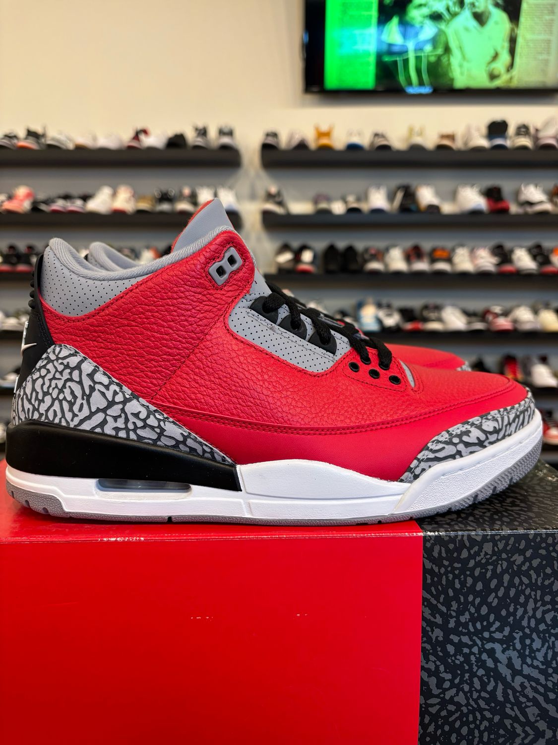 Jordan 3 Unite Chi Size 10 Brand New