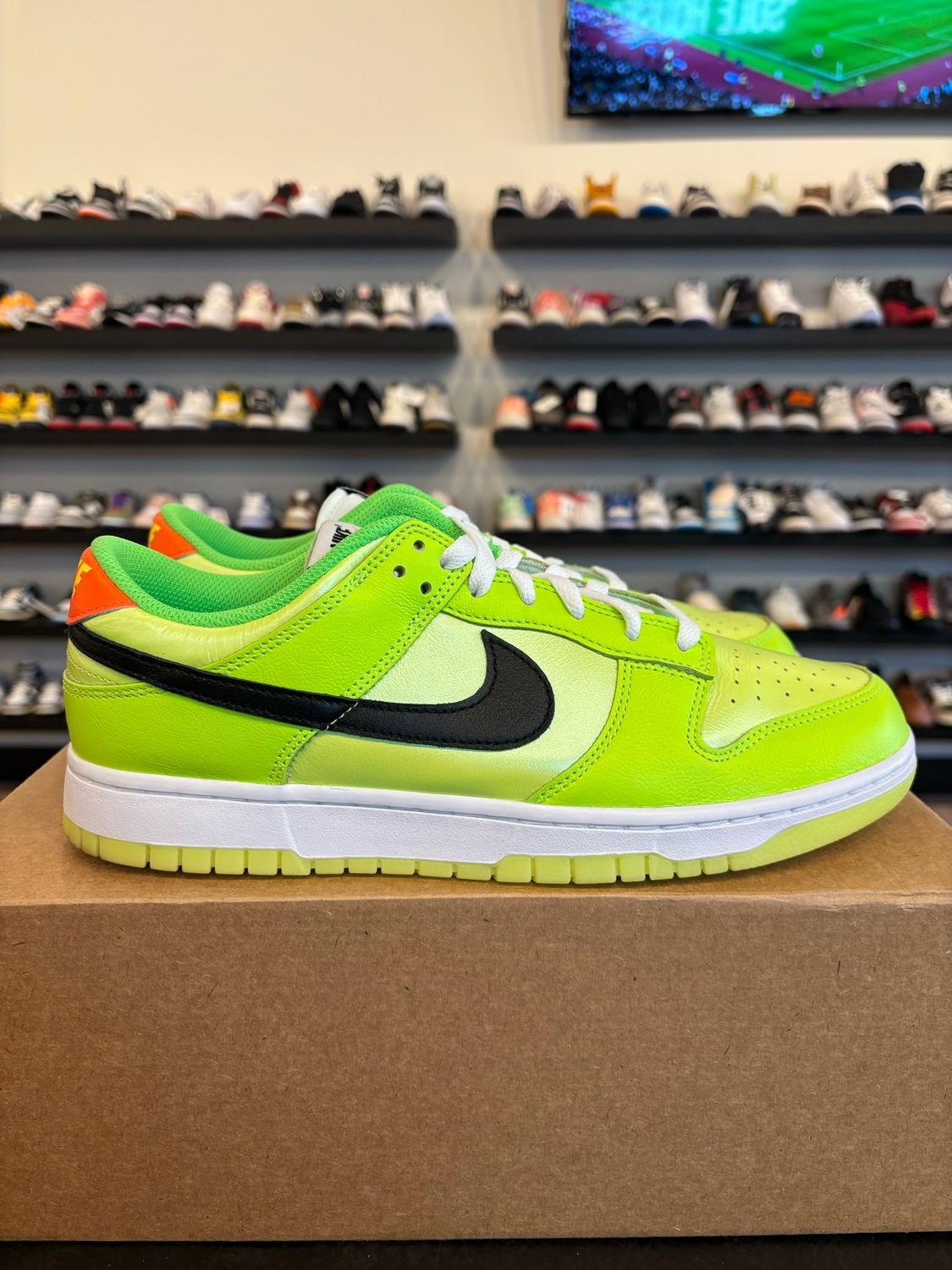 Nike Dunk Low Volt Size 10.5 Pre-Owned (No Box)