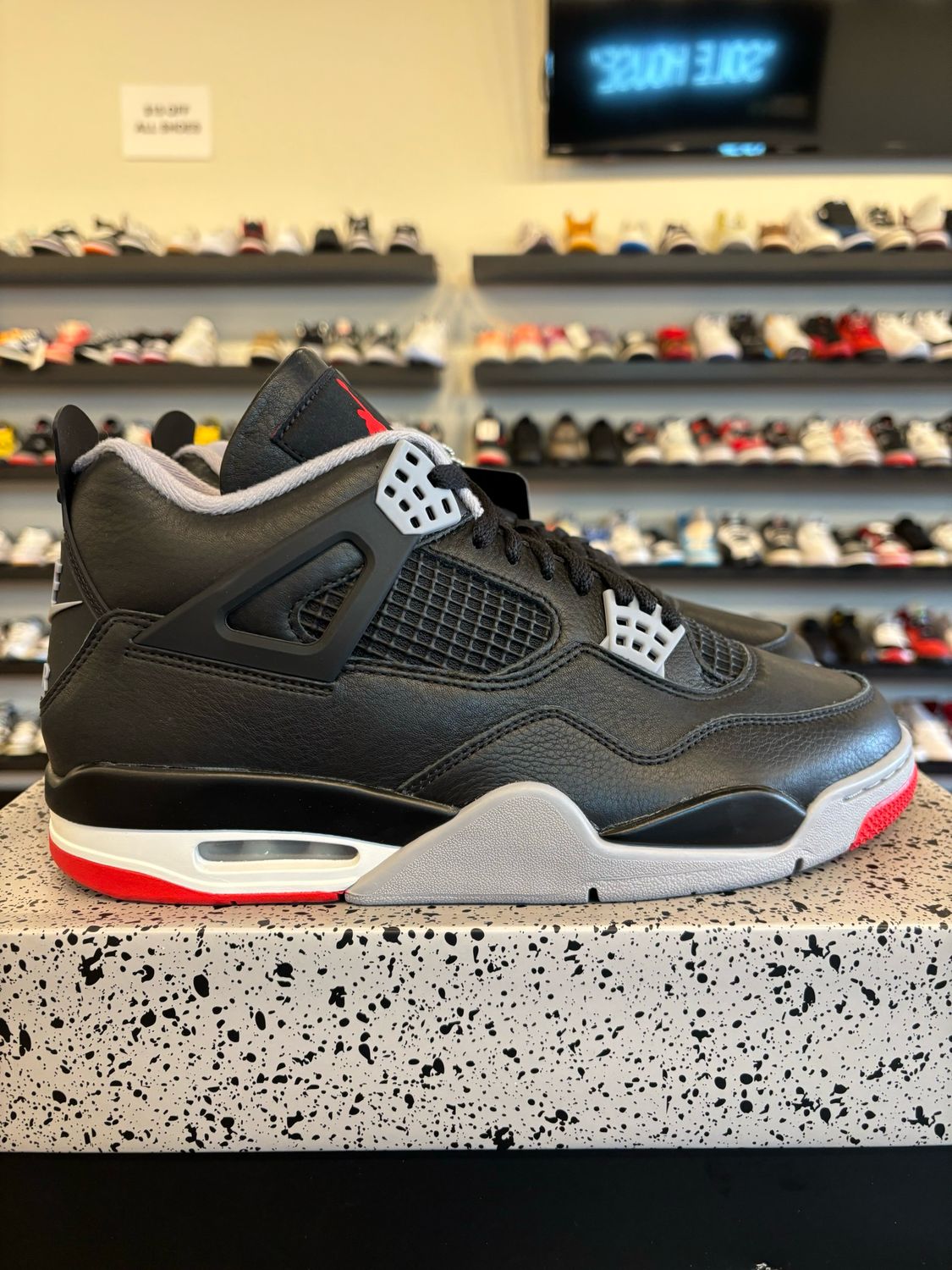 Jordan 4 Bred Reimagined Size 9 Brand New