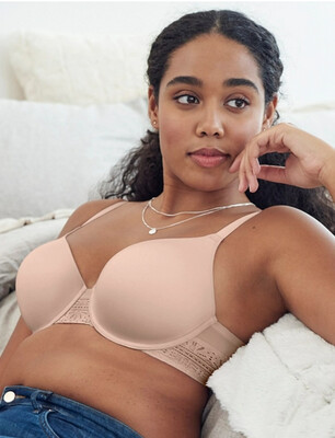 953253 Future Foundation with Lace Contour