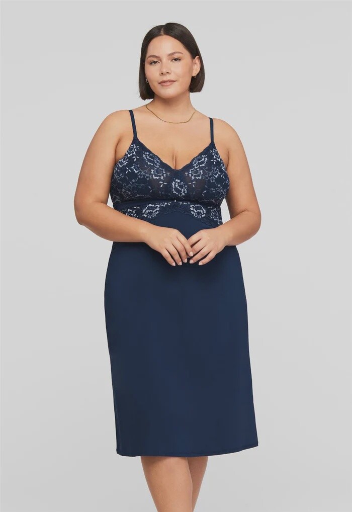 9399 Bust Support Gown