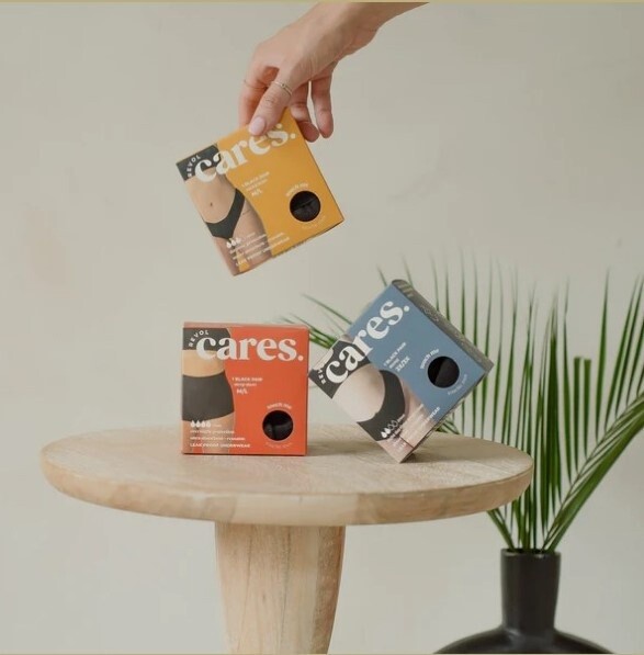 EU0522 Leak Proof Essentials Sleep Short