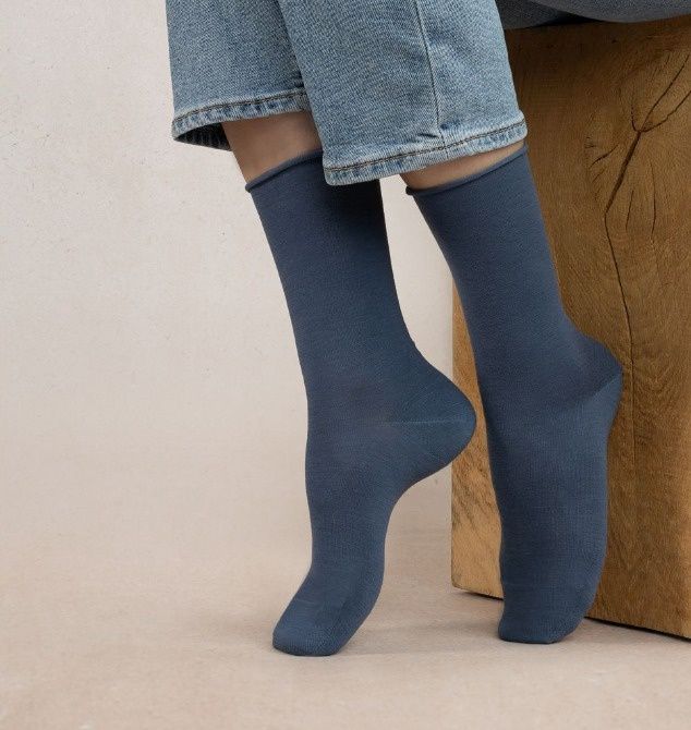 6700 Women&#39;s Roll Top Wool Socks Blue jeans
