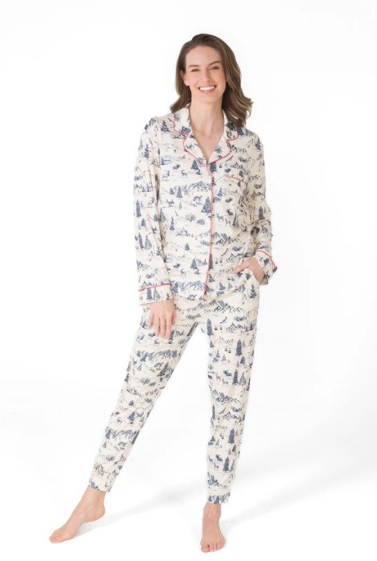 Notch Collar Top &amp; Jogger White Forest Set