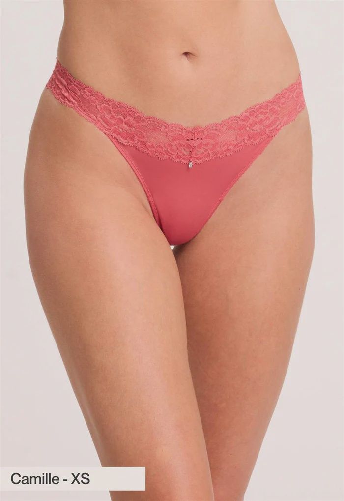 9002 Thong, Colour: Spiced Coral, Size: S