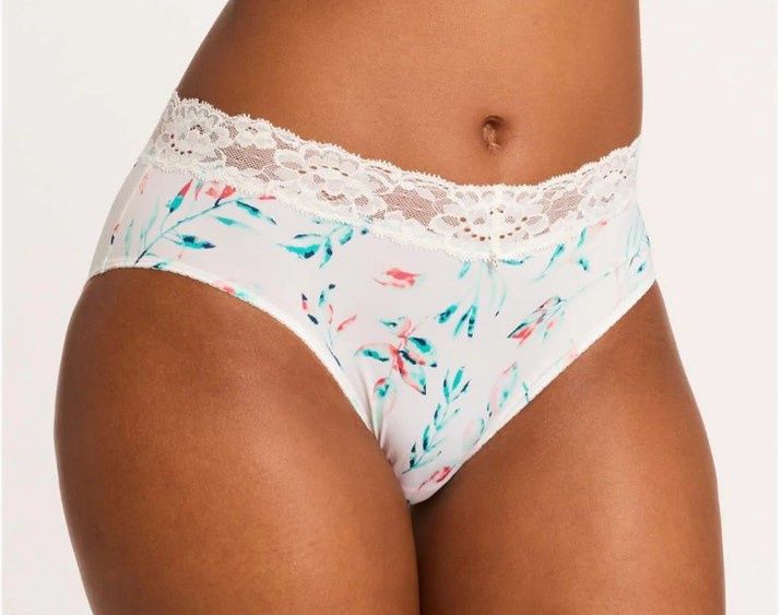 9004 Brief