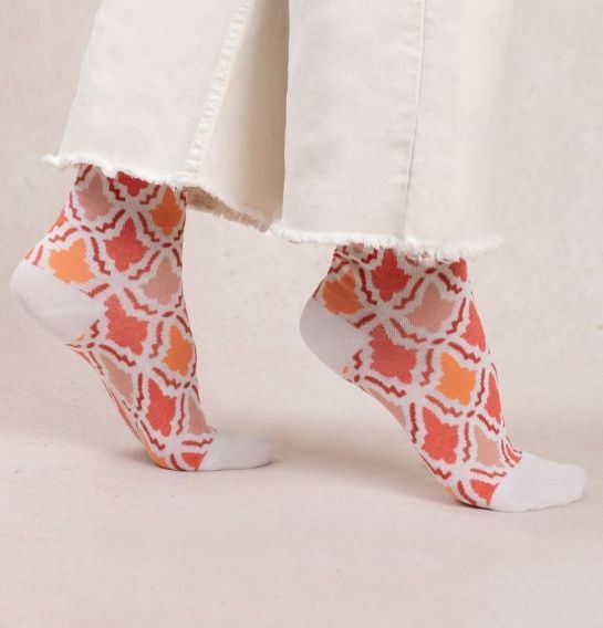 6606-white  Mosaic Socks