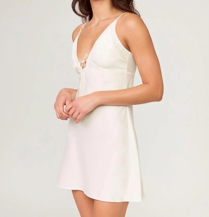 1101 Ivory Calypso Chemise