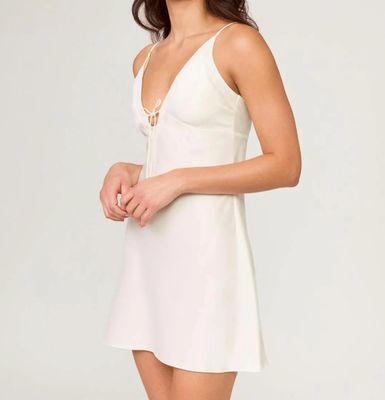 1101 Ivory Calypso Chemise