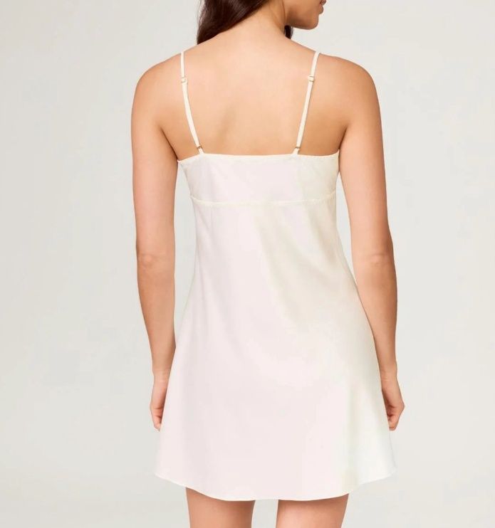 1101 Ivory Calypso Chemise
