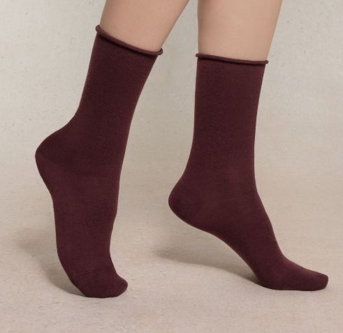 6700-Chianti Merino Wool Roll Top