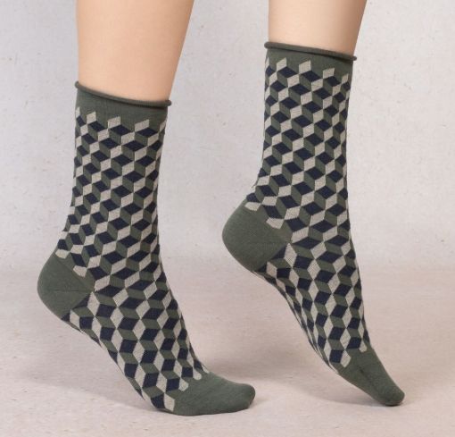 6623 Fine Geometrics Wool Roll Top, Colour: Sage, Size: 5/7