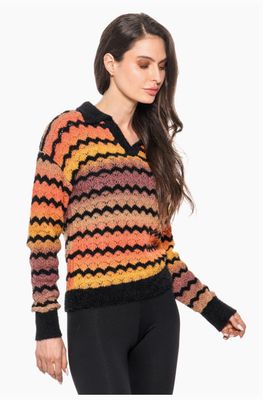 Adore: Maple Leaf Knit Sweater w/ Blk Collar 