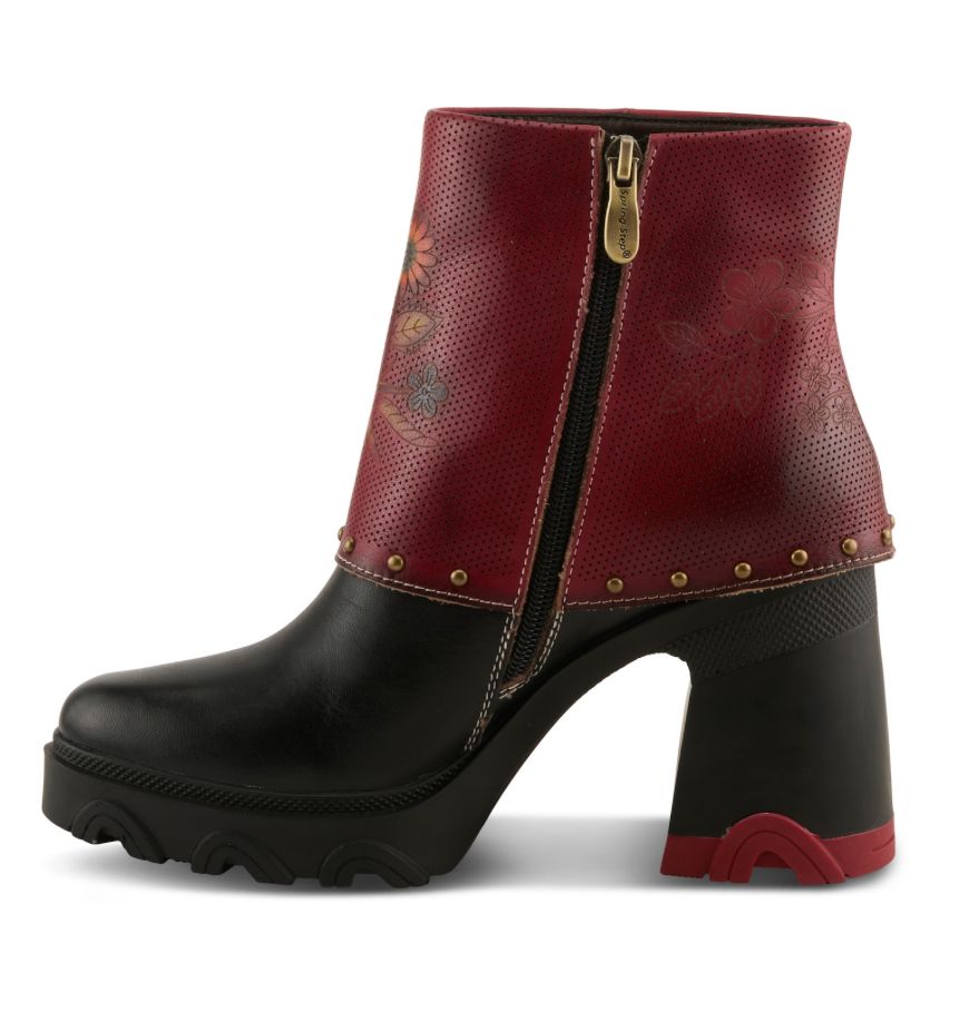 L'Artiste: Carizma Boots 