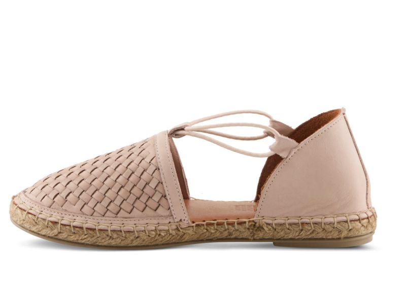 SpringStep: Clovae