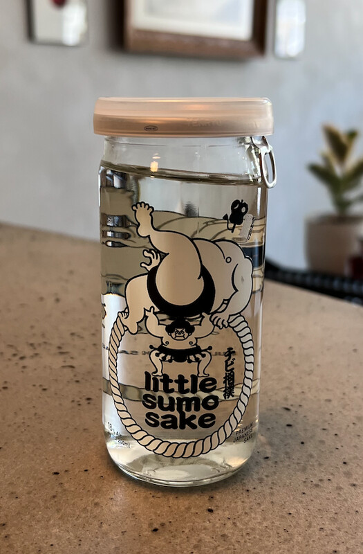 Jumai Genshu Sake &quot;Little Sumo&quot; Chibi Zumo CUP 200 ml