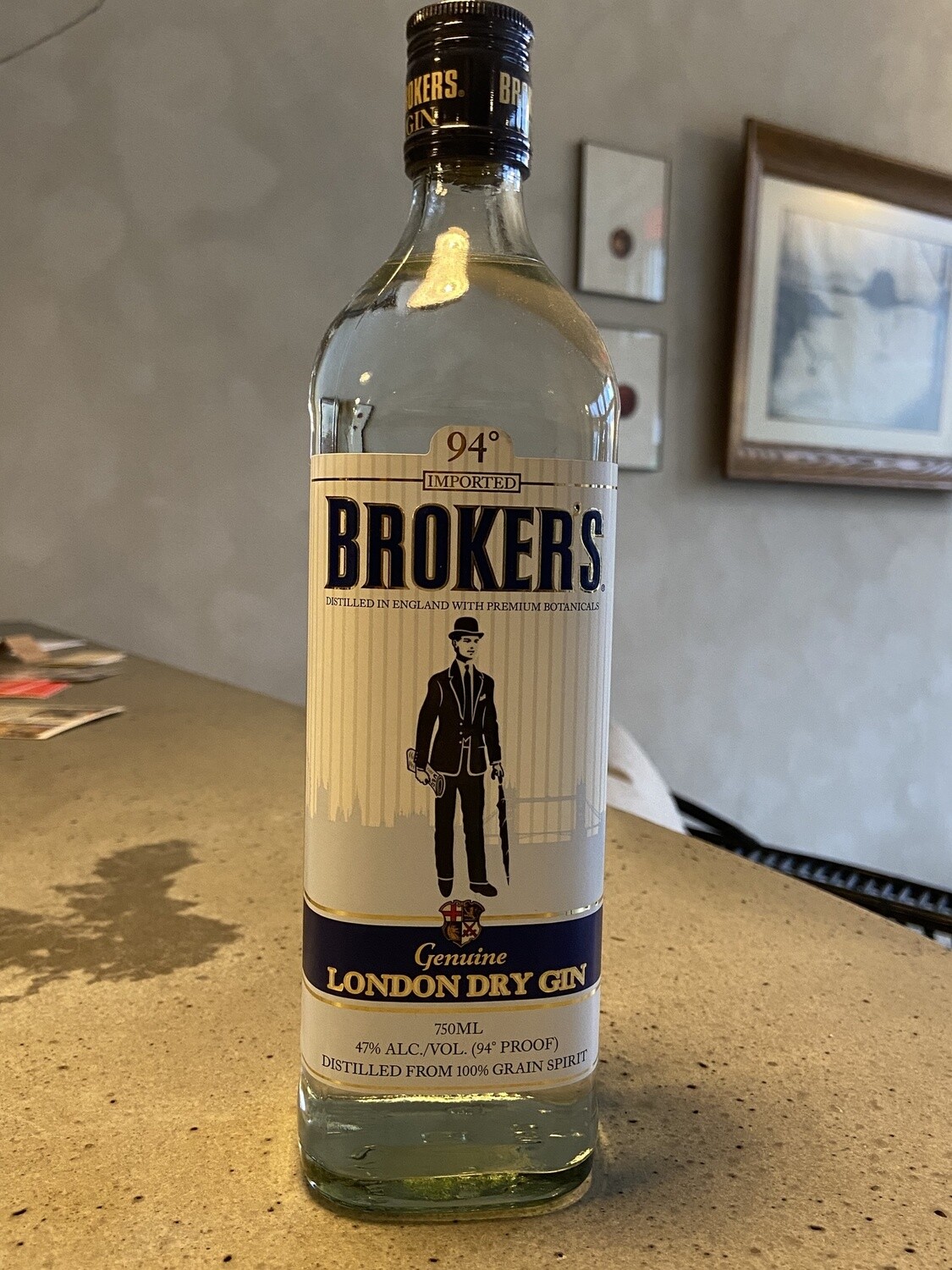 Brokers London Dry Gin