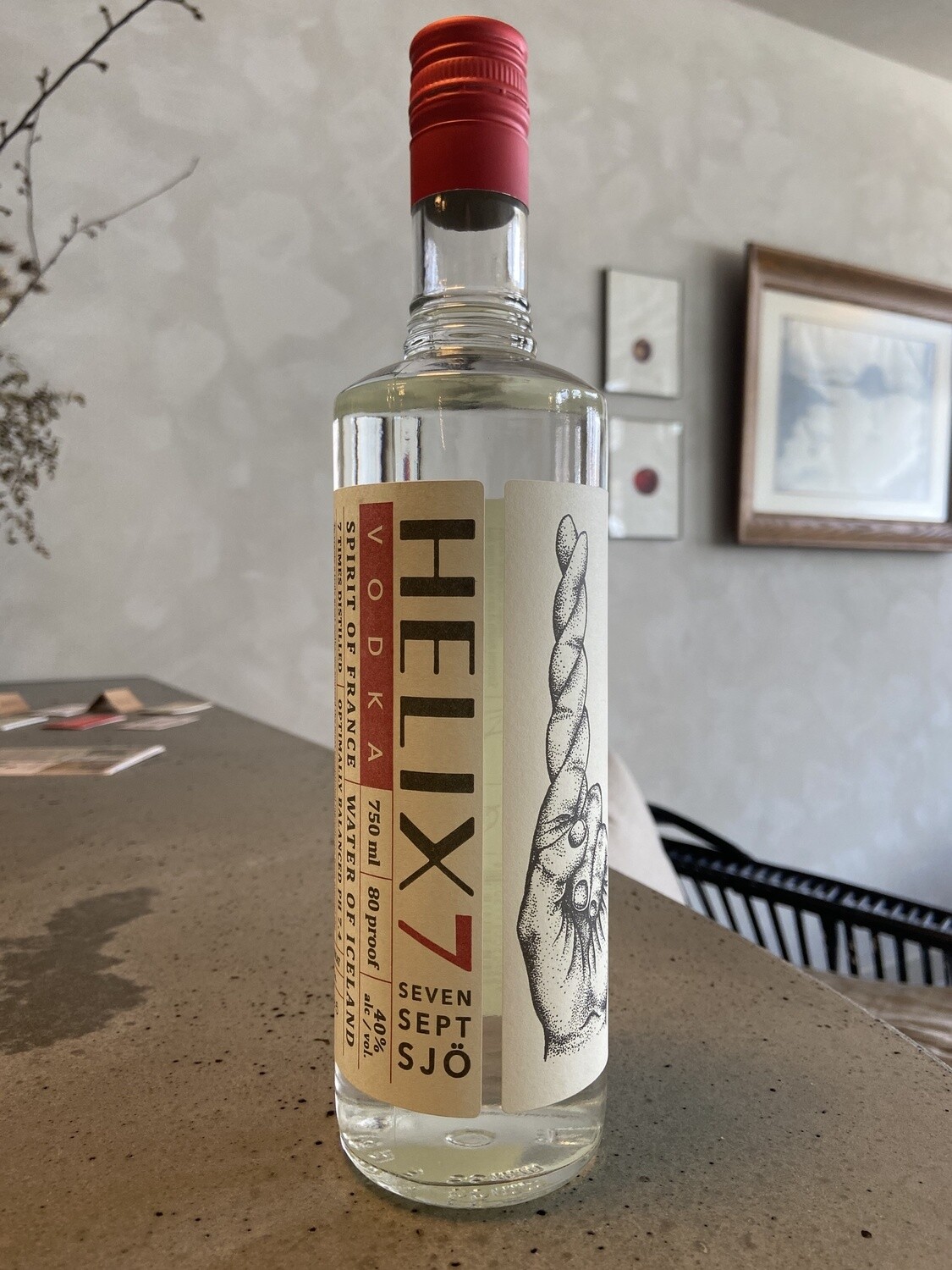 Helix vodka 750mL