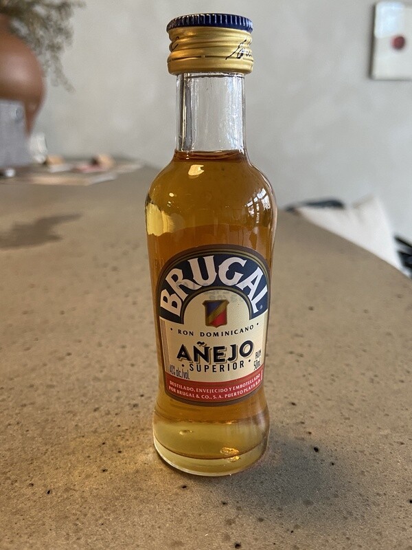 Brugal Anejo Rum mini 50 mL
